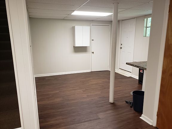 3rd image of 608 Green Springs Ave S