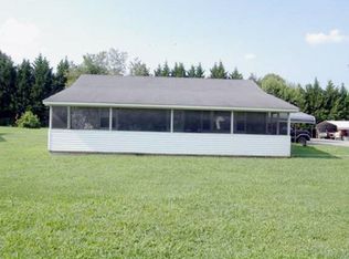 312 W 7th St, Jasper, TN 37347