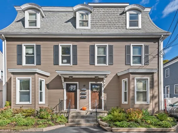 18 Cross St Unit 3, Waltham, MA 02453