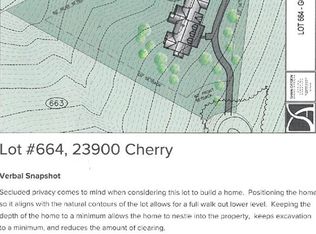 23900 Cherry Dr #664, Chapel Hill, NC 27517