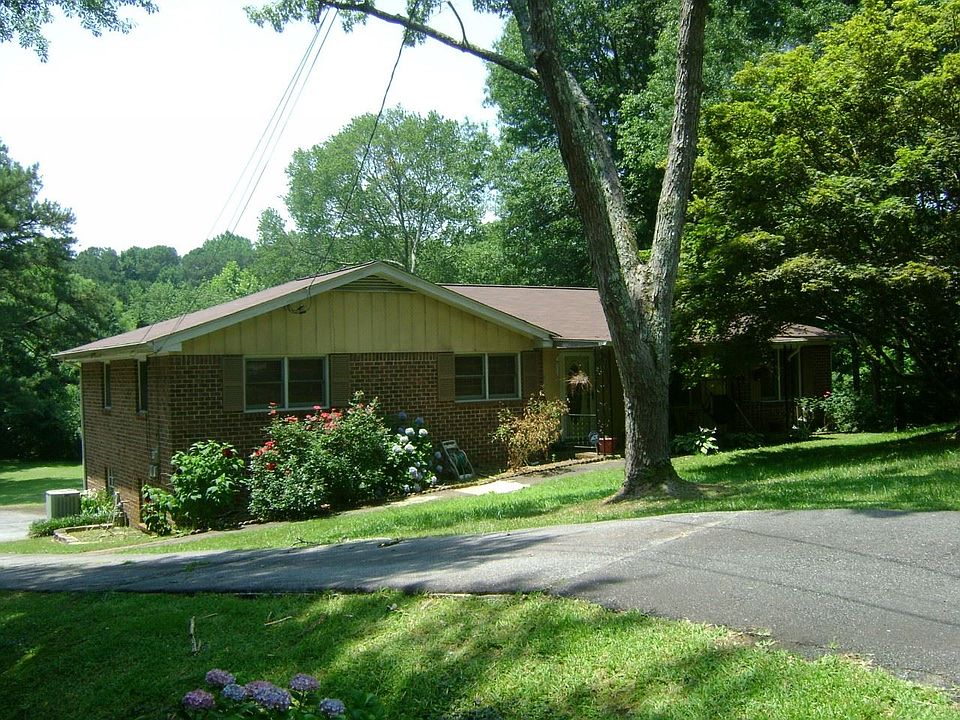 1st image of 120 Timber Creek Ter SE