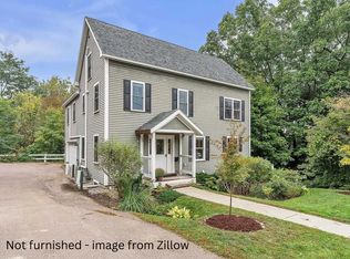 390 Colchester Ave, Burlington, VT 05401