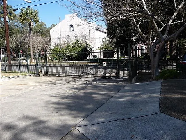 3300 Saint Charles Ave #27 — Photo 21