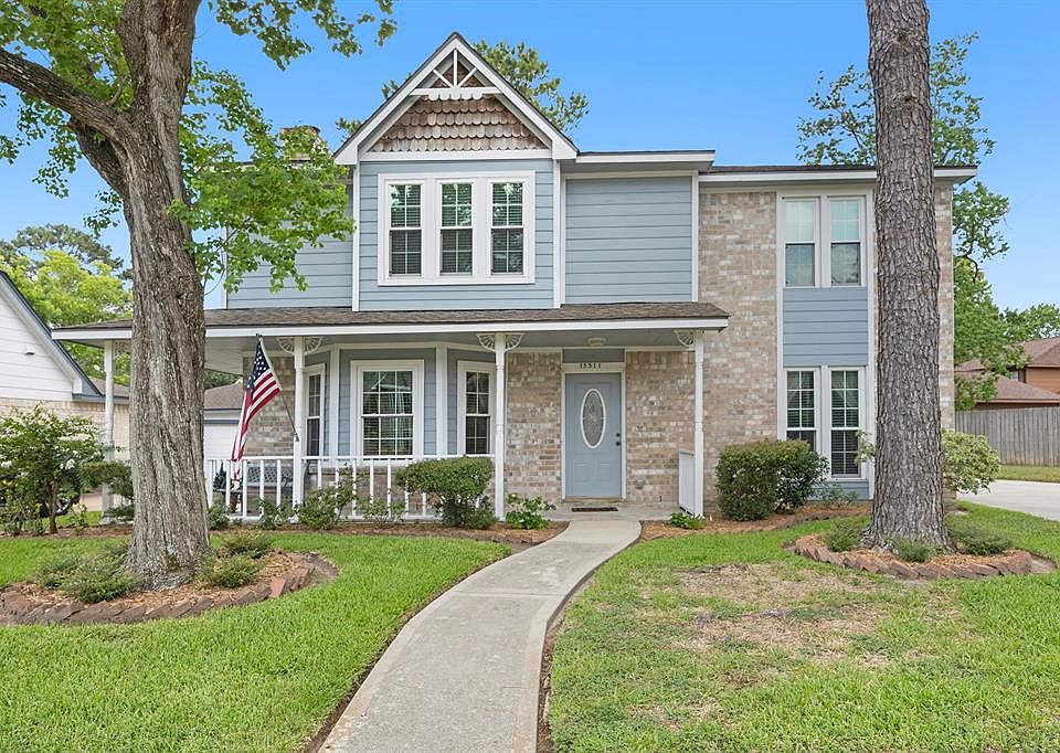 1st image of 15511 Glenwood Park Dr