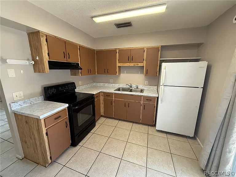 300 Wilda Ave — Photo 7