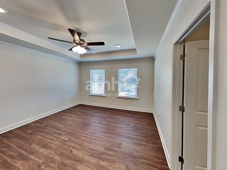 1776 Silver Tree St — Photo 9