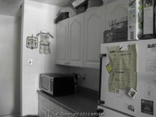 3rd image of 217D Victor Pkwy #D