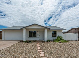 319 W Santa Cruz Dr, Tempe, AZ 85282