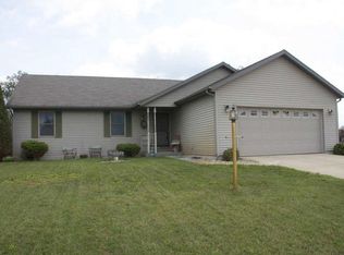 58560 Sunlit Blvd, Goshen, IN 46528