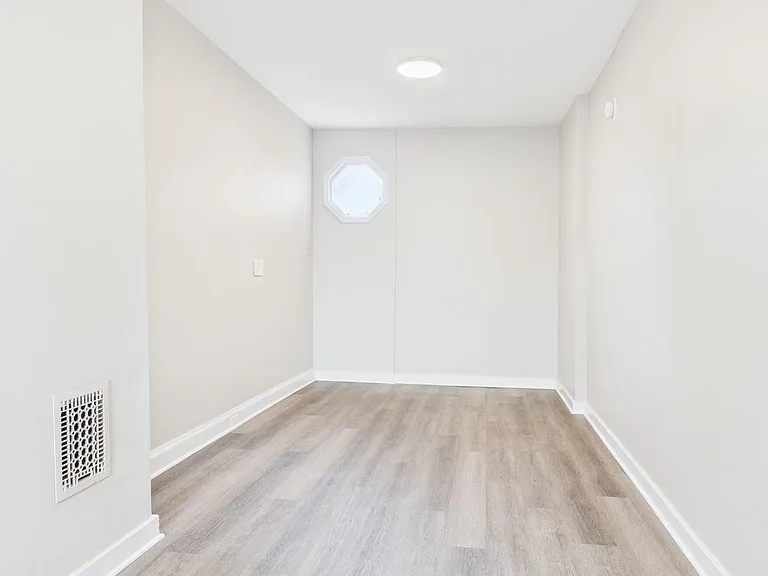 1330 Susquehanna St — Photo 18