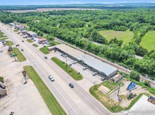 508 S Mill St, Pryor, OK 74361