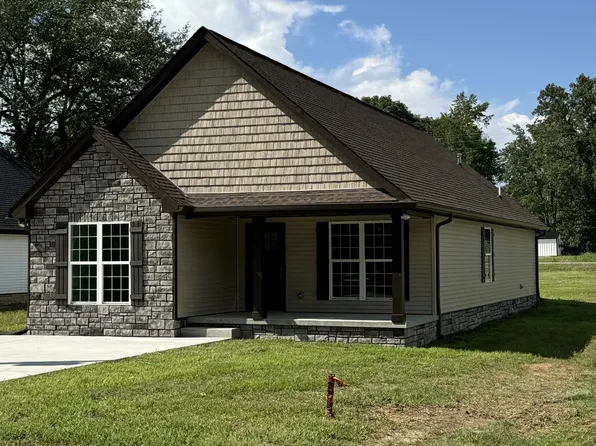 116 Mazie Dr, Lafayette, TN 37083