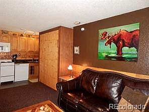 3rd image of 62927 Us Highway 40door #221