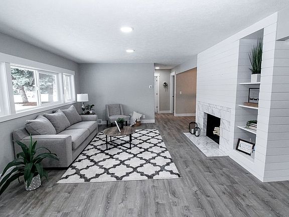 3rd image of 10425 E 24th Ave