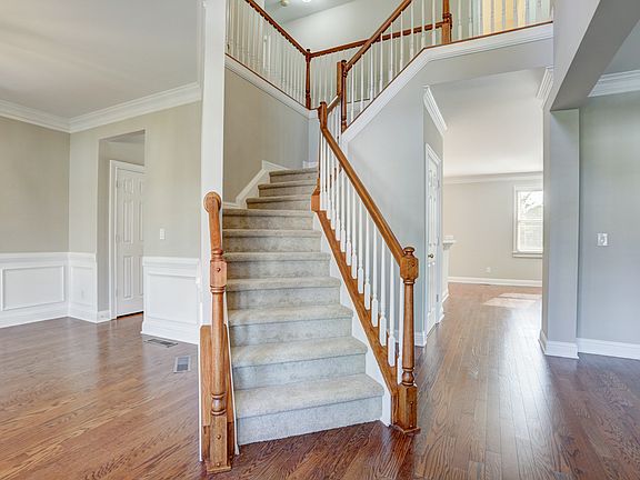 3rd image of 4383 Oakdale Vinings Cir SE