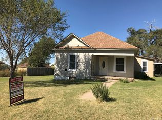 411 Giraud Ave, Canadian, TX 79014