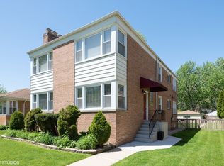 8912 Forestview Rd, Evanston, IL 60203