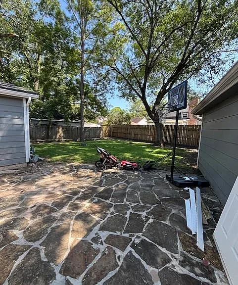 10915 Ella Lee Ln — Photo 7