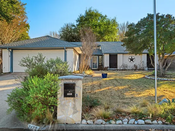 3420 Cotillion Dr, Arlington, TX 76017