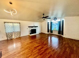 1220 Woodstock Dr, Palmer, AK 99645