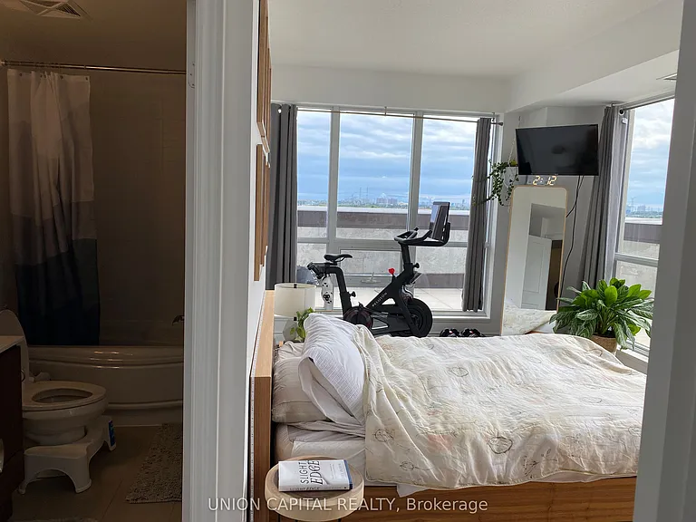 38 Cedarland Dr #1010 — Photo 2