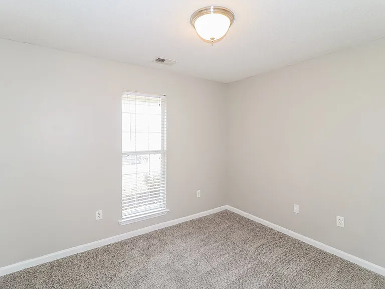 1741 Madison Ave — Photo 12