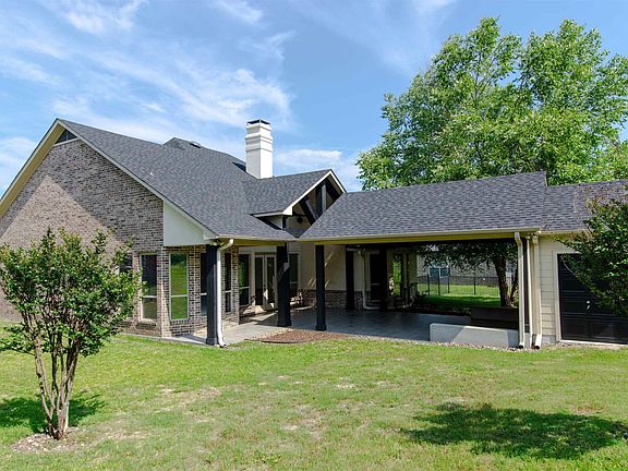3rd image of 1508 Camden Ct