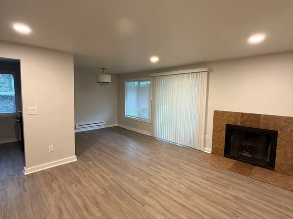 12 5th St NW #B, Auburn, WA 98001