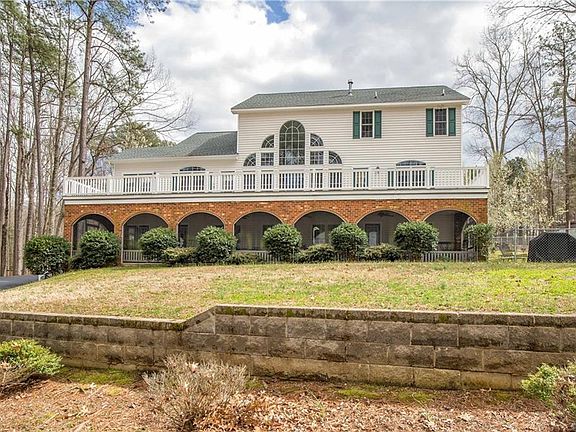 2nd image of 15018 Lakeside Ct