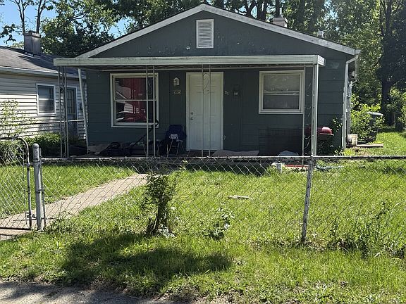 2nd image of 2165 White Ave