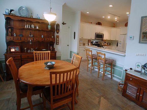 3rd image of 1610 Jacob Ct