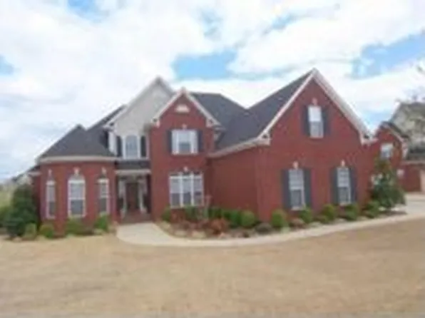 110 Rockingham Cir E, Madison, AL 35756