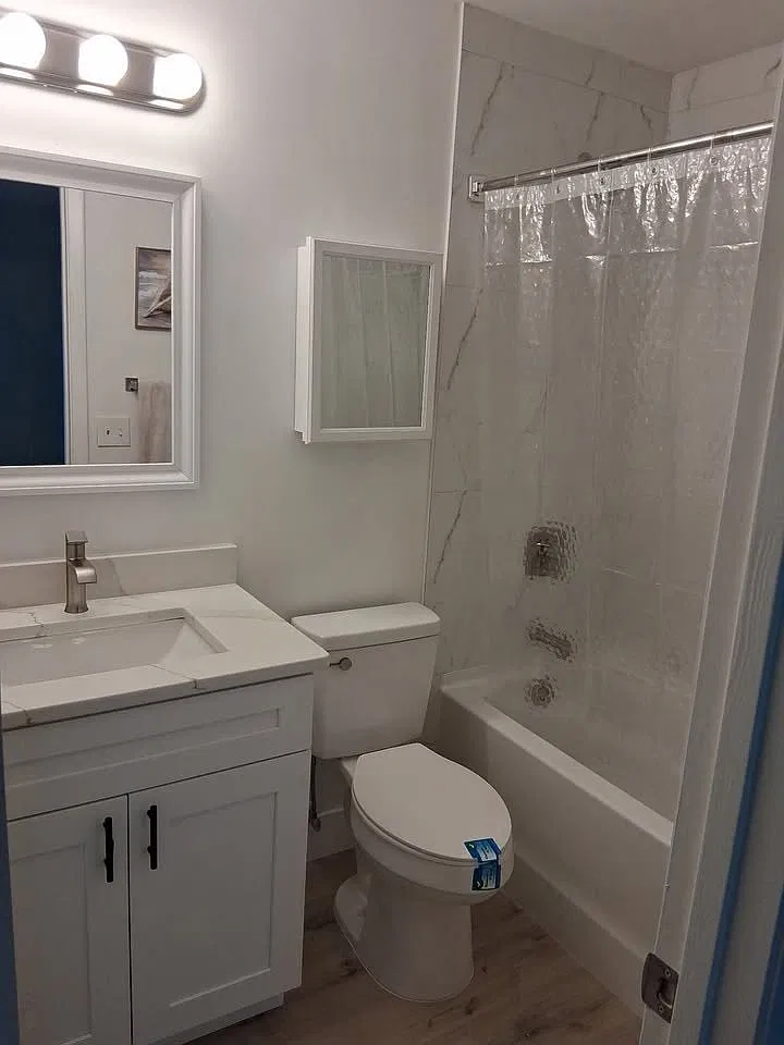 1 bed, 800 sqft, $1,350 — Photo 4