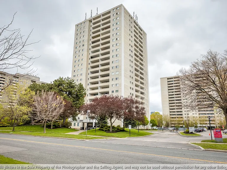 1350 York Mills Rd #1802 — Photo 26