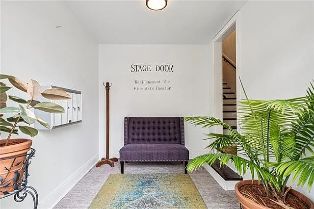 Building Photo - 3918 Baronne St #202