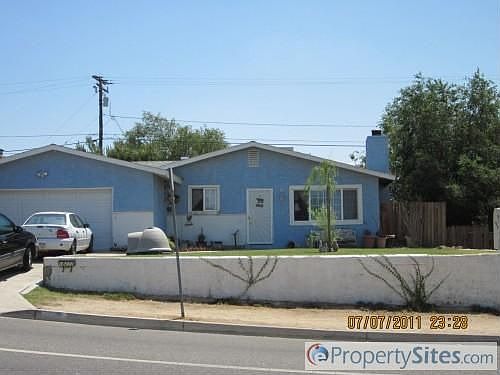 1st image of 15277 La Paz Dr
