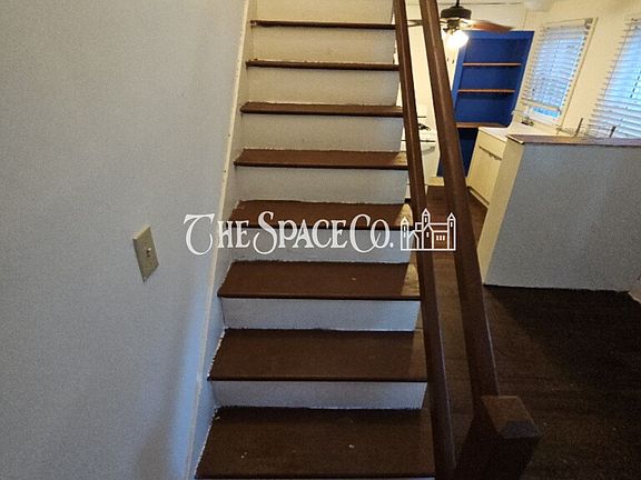4th image of 46 1/2 Vanderhorst St Unit A