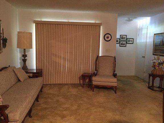 3rd image of 6307 Willow Oak Ln