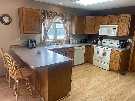 3rd image of 3166 N County Road 11