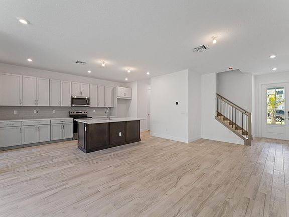 4th image of 3557 NW Solange Court