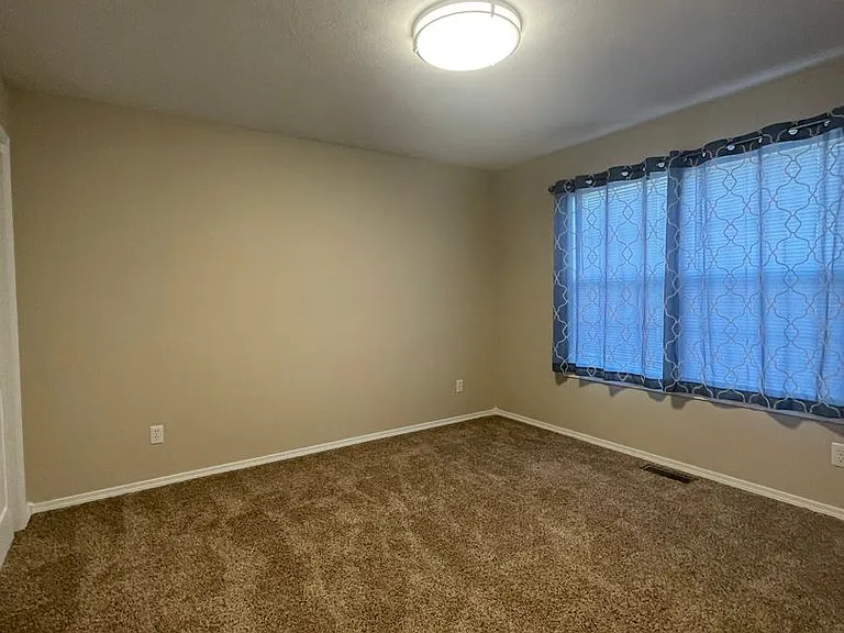 4442 W Normal St — Photo 19