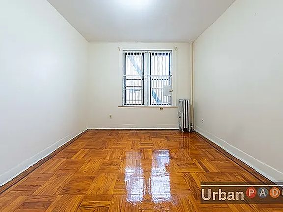 3rd image of 290 E 56th St APT D1