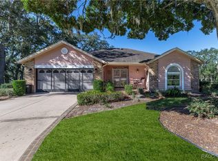 7076 Pond View Ct, Spring Hill, FL 34606