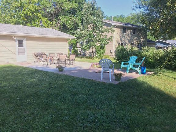 2nd image of 1017 Swanhill Dr