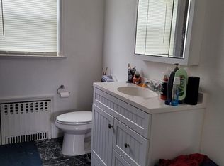 210 Chestnut St FLOOR 2, Garfield, NJ 07026