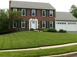 222 Holly Dr, Chalfont, PA 18914