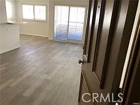 5349 Newcastle Ave #18 — Photo 4