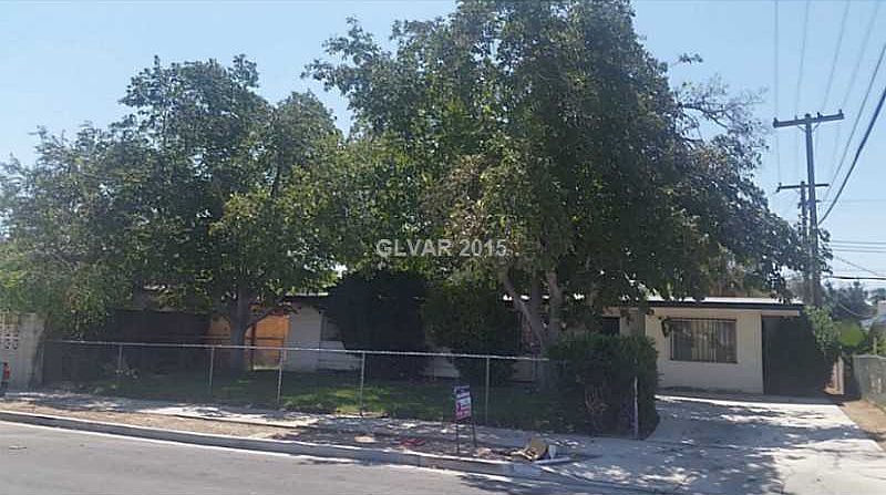 1st image of 2508 Howard Dr