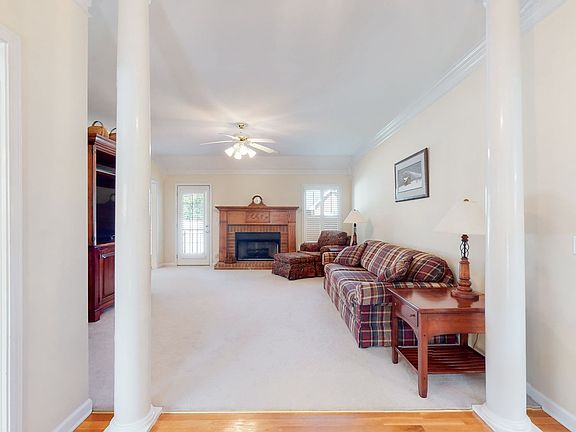 5th image of 2529 Dorset St