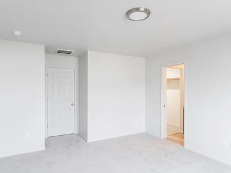 8388 E Harpster Ct — Photo 6